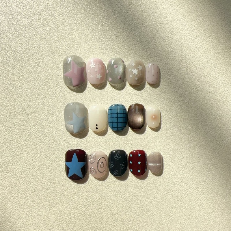 Nail Art Cat Eye Simple - 10 faux ongles à presser faits