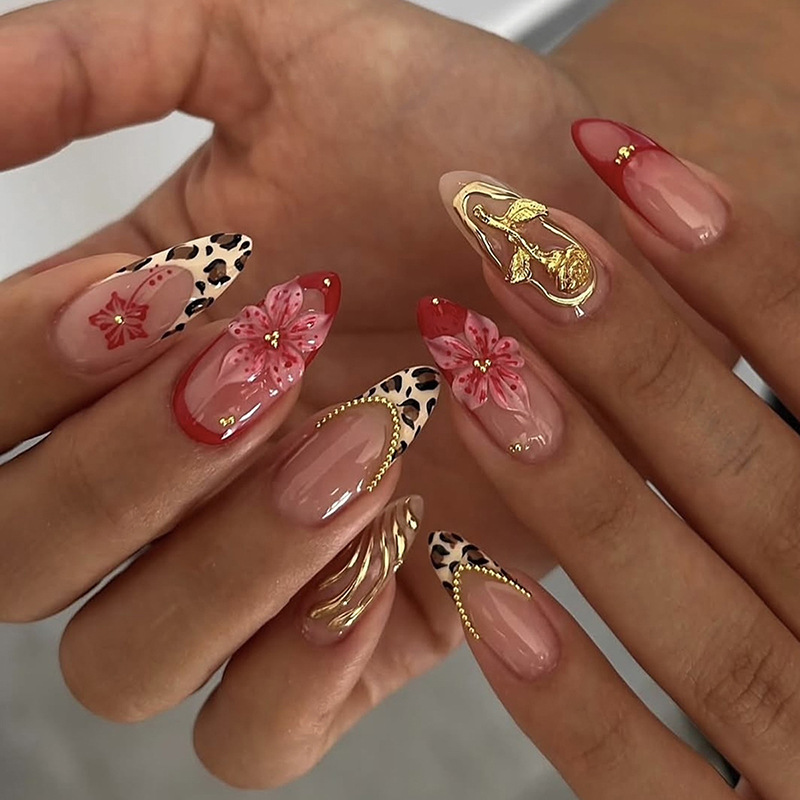 Nail Art Leopard - 24 faux ongles en amande à
