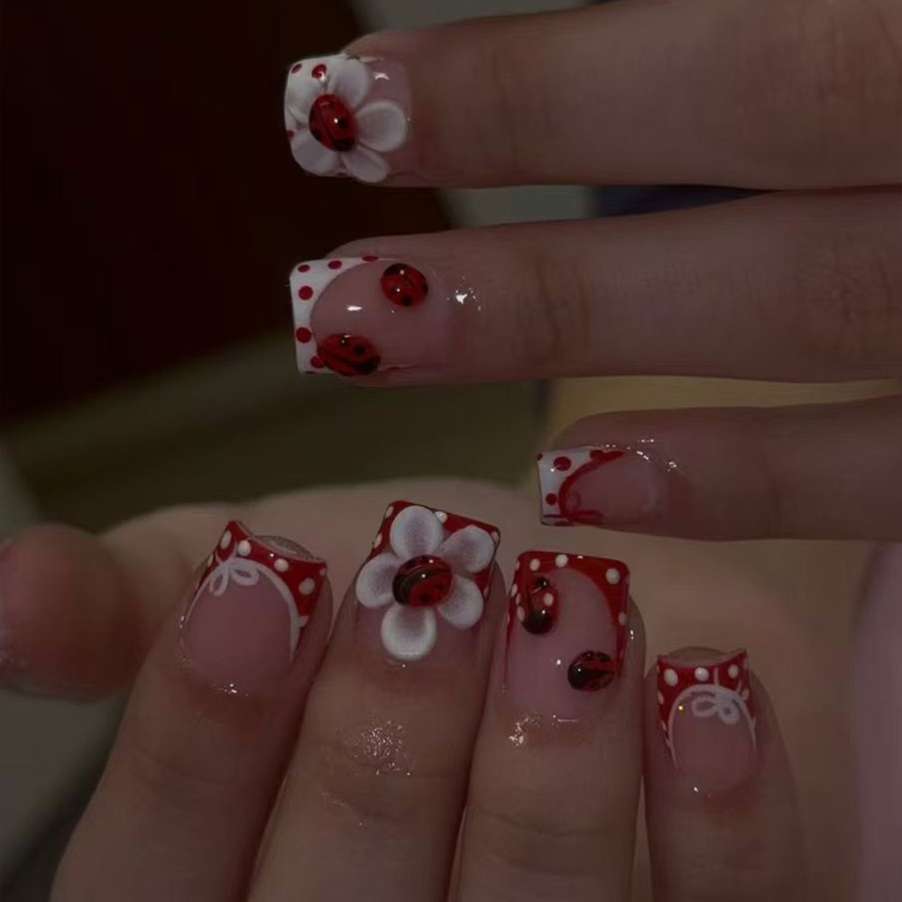 Nail Art Halal - 24 pièces par ensemble. Autocollants pour