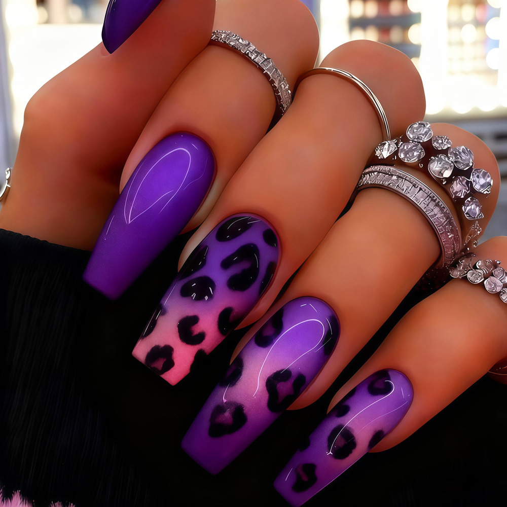 Nail Art Leopard - Faux ongles moyens pour femmes et