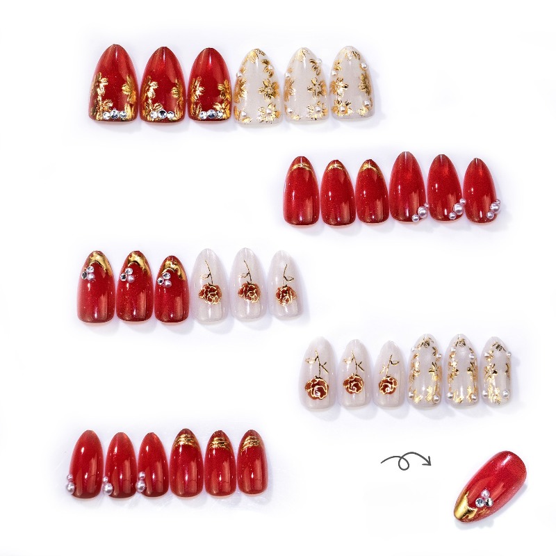 24 faux ongles en amande dorés - Nail Art Cat Eye Simple avis et prix