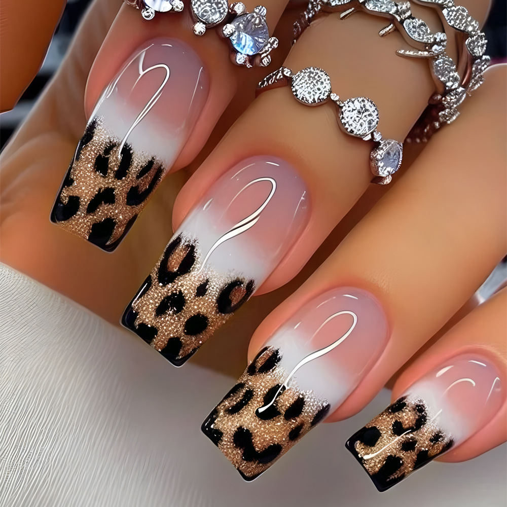 Faux ongles Design imprimé léo - Nail Art Leopard avis et prix