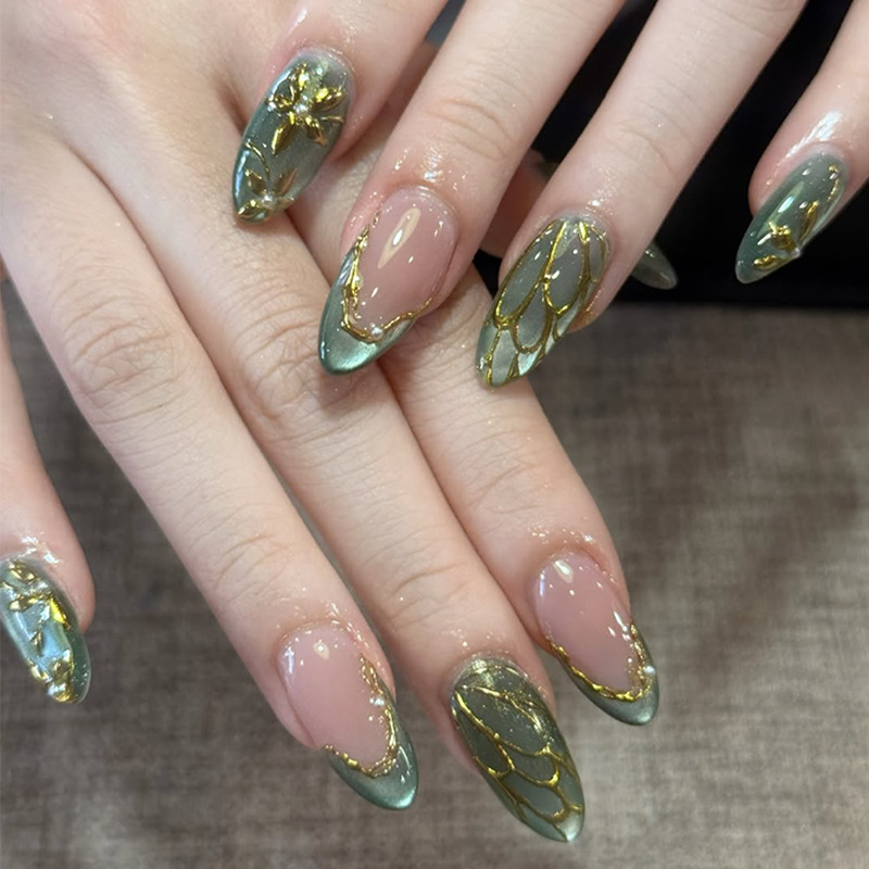 24 faux ongles à presser, form - Nail Art Cat Eye Simple avis et prix