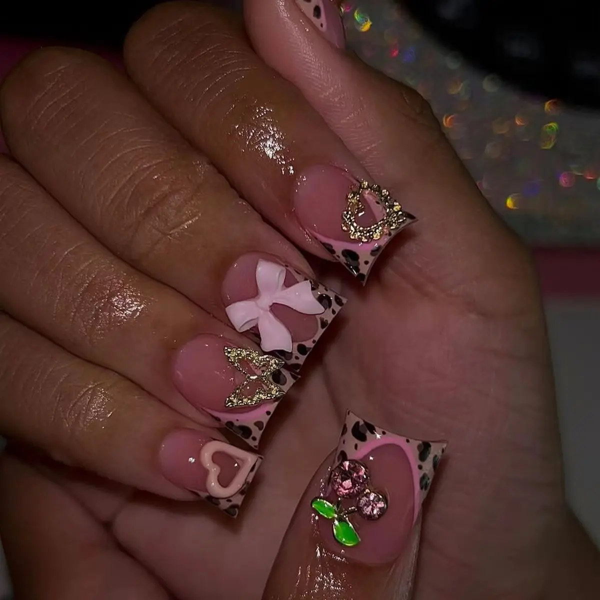 24 faux ongles courts à presse - Nail Art Leopard avis et prix