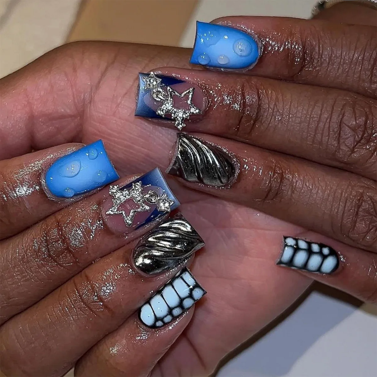 24 faux ongles courts à presse - Nail Art Leopard avis et prix